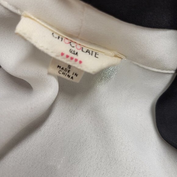 CHOCOLATE USA Tie Neck  Top - Picture 5 of 5